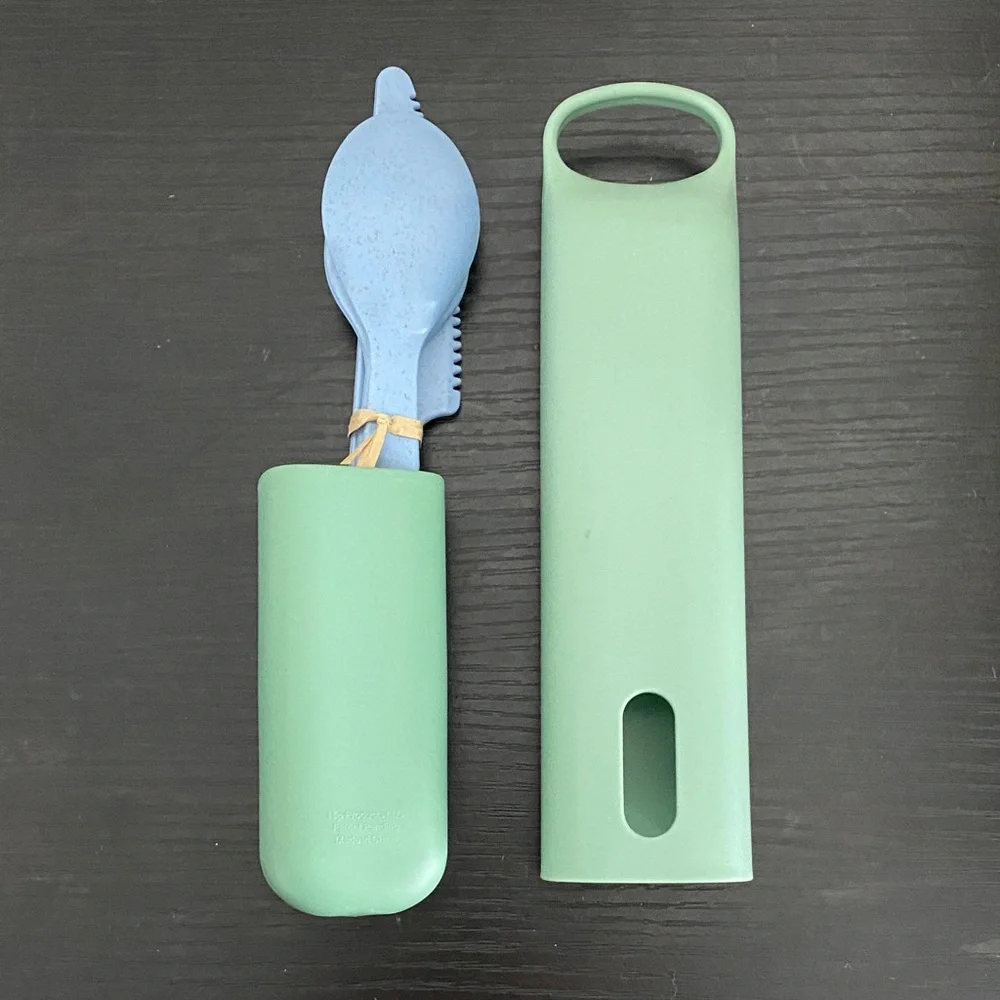 Green Travel Cutlery Set with Blue Utensil